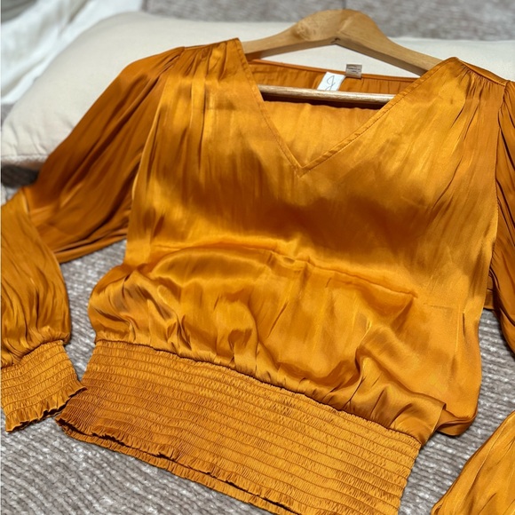 Joie Tops - Joie Long Sleeve Golden Burnt Orange Blouse with smocked sleeves and hem.Size SM